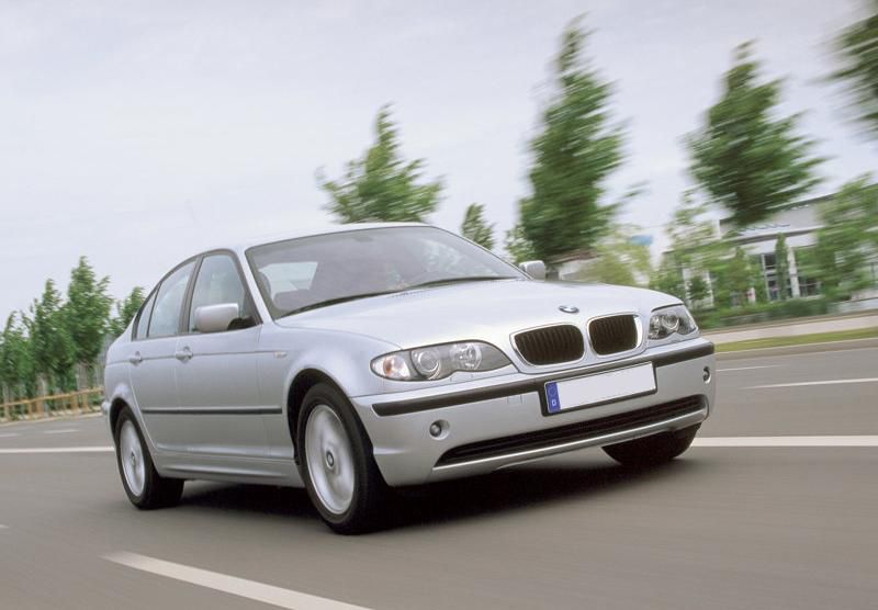 Clickez pour agrandir l'image BMW SERIE 3 E46 4 Portes phase 2 du 10/2001 au 02/2005 