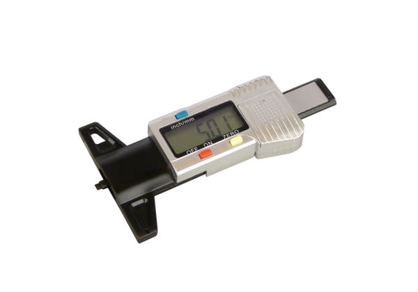 Accéder à la pièce JAUGE DE PROFONDEUR DES PNEUSDIGITAL 0-25MM. (LR44 INCL.) Accéder à la pièce JAUGE DE PROFONDEUR DES PNEUSDIGITAL 0-25MM. (LR44 INCL.)