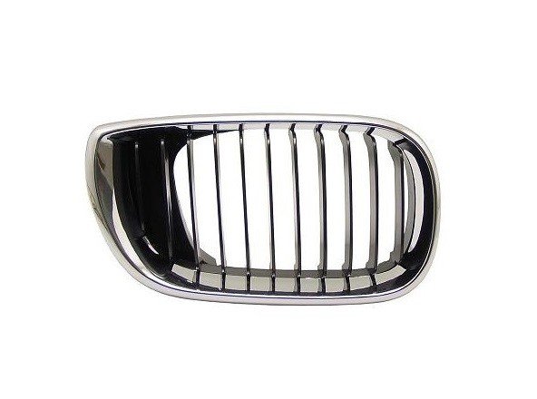 Accéder à la pièce Grille calandre droite Chromée - Noire