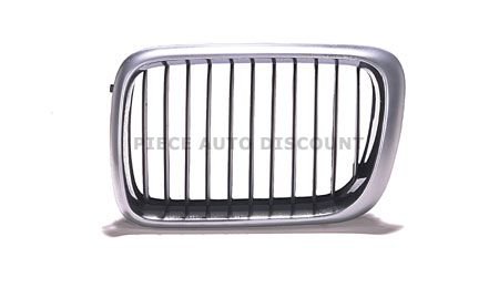 Accéder à la pièce Grille latérale gauche (depuis 96)