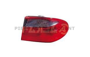 Accéder à la pièce Feu arrière droit extérieur [Avantgarde]