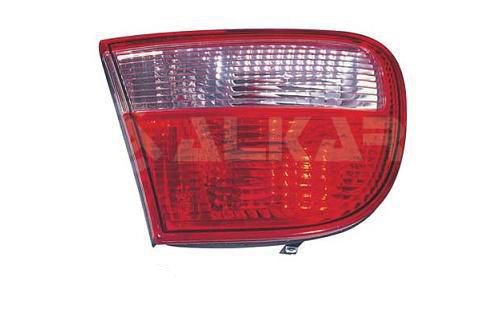 Accéder à la pièce Feu arrière gauche intérieur