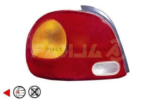 Accéder à la pièce Feu arrière gauche 3/5 Ptes