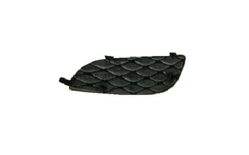 Accéder à la pièce Cache anti-broulliard gauche