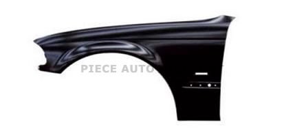 Accéder à la pièce Aile avant gauche