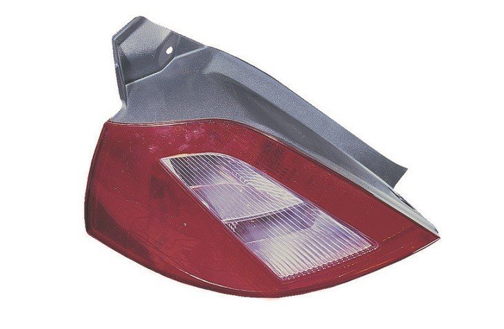 Accéder à la pièce Feu arrière gauche 3/5ptes