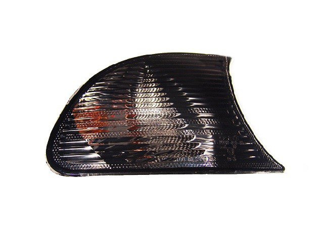 Accéder à la pièce Feu avant droit Fumé