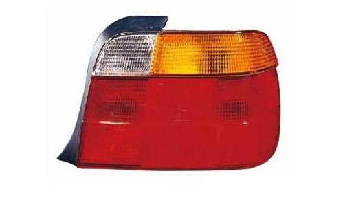 Accéder à la pièce Feu arrière droit rouge - orange [Compact]