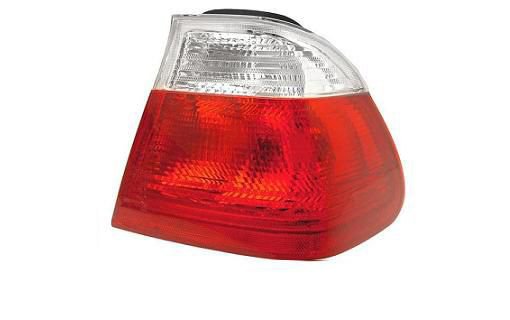 Accéder à la pièce Feu arrière extérieur droit Rouge - Blanc