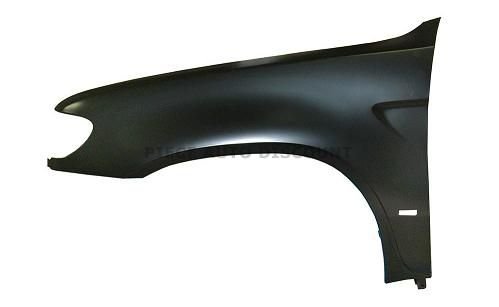 Accéder à la pièce Aile avant gauche