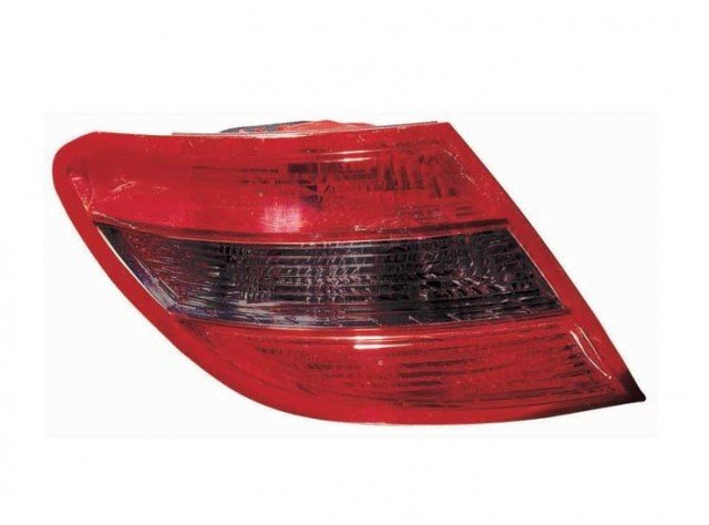 Accéder à la pièce Feu arrière extérieur gauche Berline [Fumé]