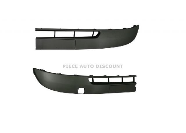 Accéder à la pièce Jeu de moulures pare-chocs avant