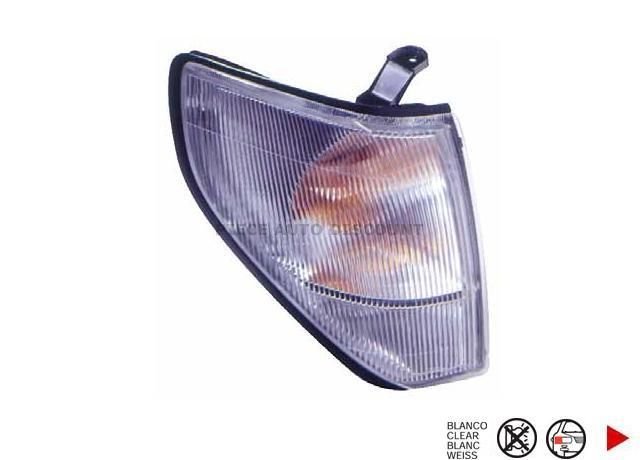 Accéder à la pièce Feu avant droit blanc