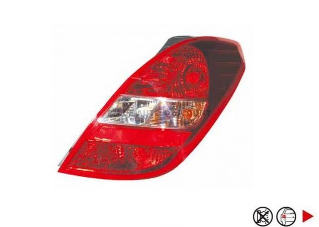 Accéder à la pièce Feu arrière droit 3/5ptes