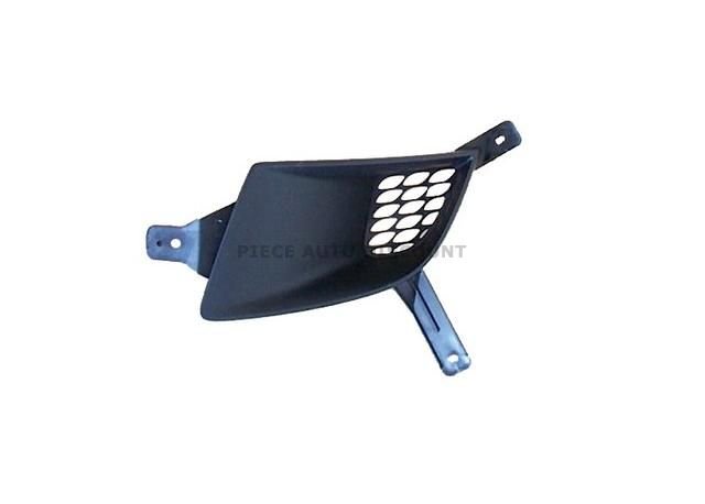 Accéder à la pièce Grille gauche pare-chocs avant