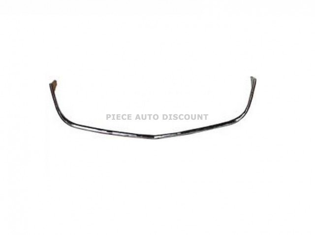 Accéder à la pièce Enjoliveur inférieur de calandre chromé