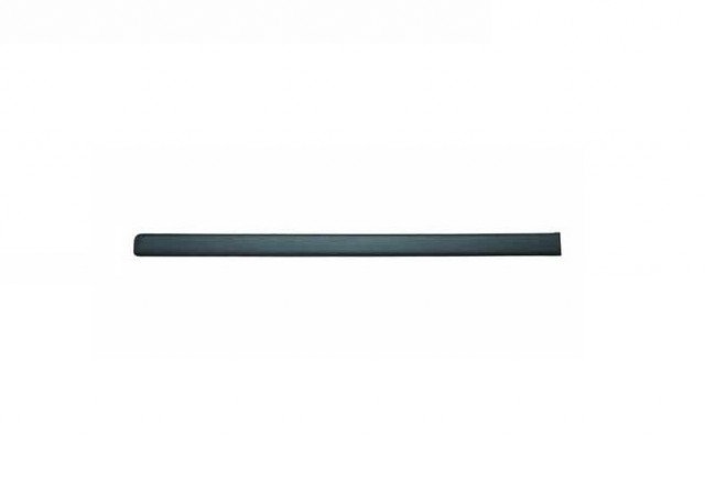 Accéder à la pièce Moulure porte avant gauche