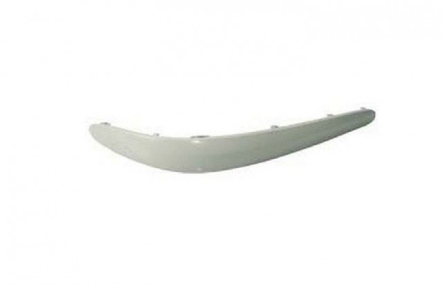 Accéder à la pièce Moulure pare-chocs avant gauche, apprêtée