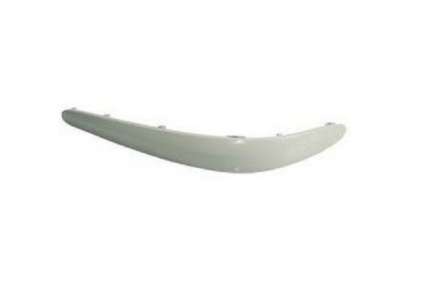 Accéder à la pièce Moulure pare-chocs avant droite, apprêtée