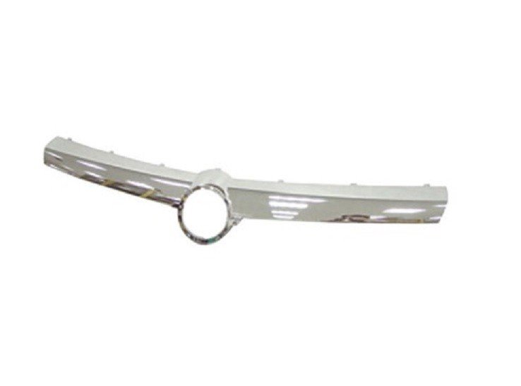 Accéder à la pièce Enjoliveur grille de calandre 5ptes et break [Chrome]