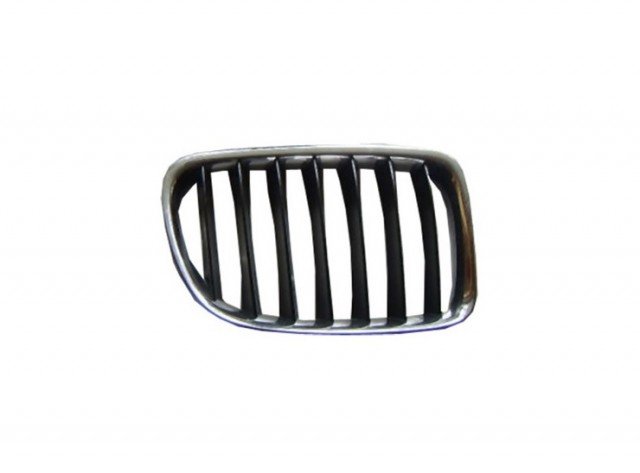 Accéder à la pièce Grille de calandre droite [Noire - Chrome]
