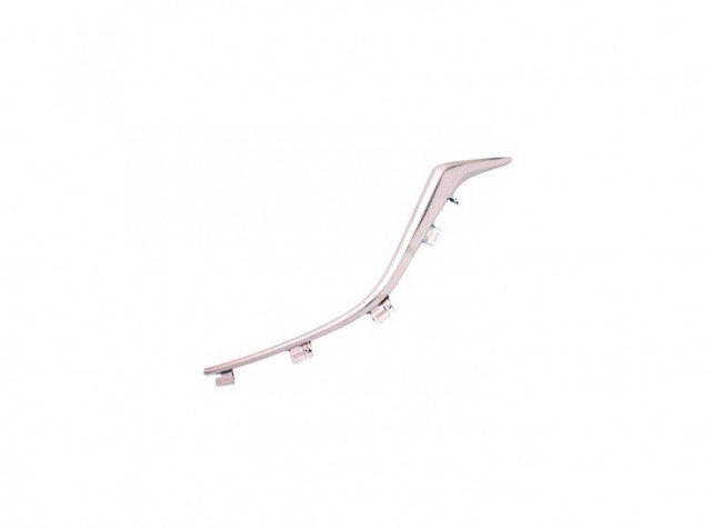 Accéder à la pièce Enjoliveur grille de calandre gauche chromé