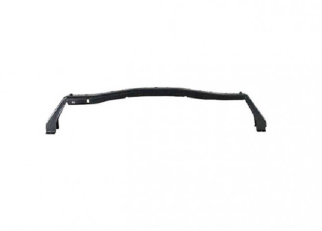 Accéder à la pièce Traverse avant inférieure