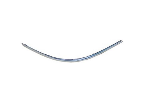 Accéder à la pièce Moulure pare-chocs avant gauche chromée