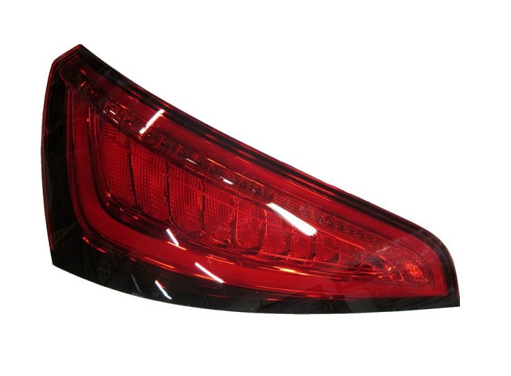 Accéder à la pièce Feu arrière gauche extérieur LED