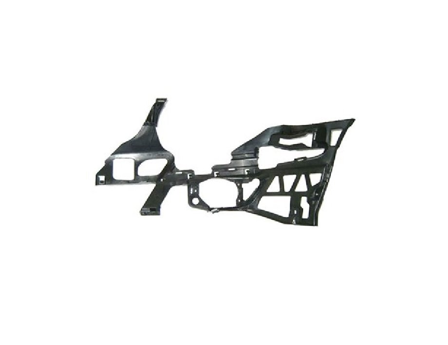 Accéder à la pièce Support gauche pare-chocs avant