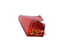 Feux arrières TOYOTA Auris