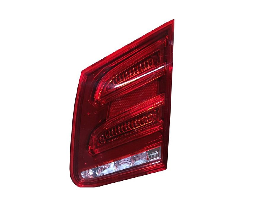 Accéder à la pièce Feu arrière intérieur droit LED