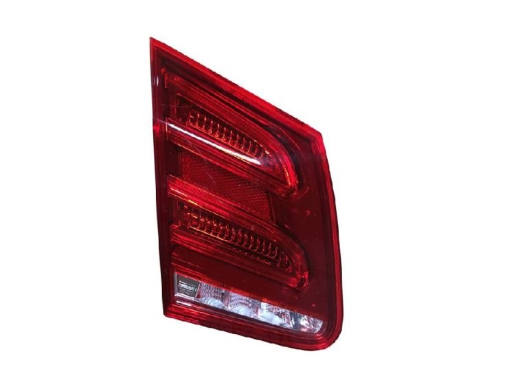 Accéder à la pièce Feu arrière intérieur gauche LED