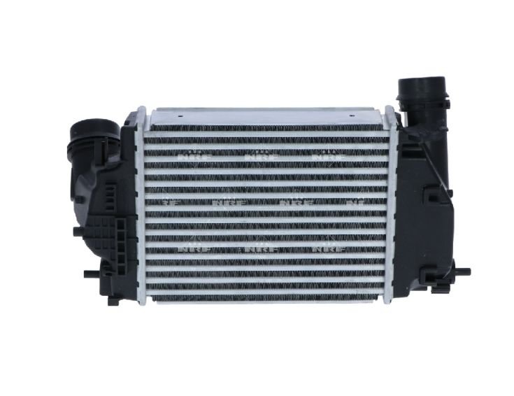 Accéder à la pièce Refroidisseur échangeur air turbo 1,6L