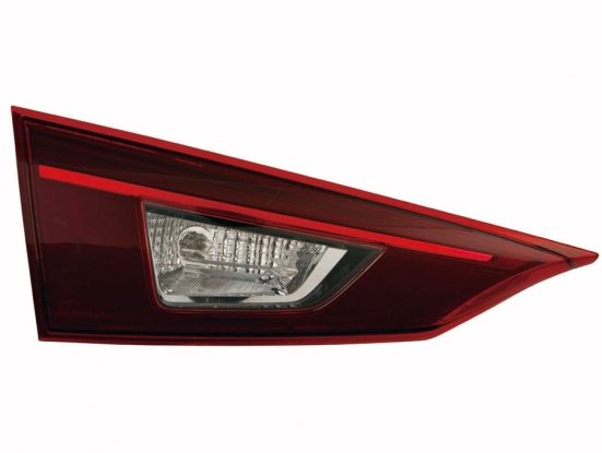 Accéder à la pièce Feu arrière intérieur gauche [Berline]