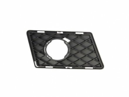 Accéder à la pièce Grille inférieure droite pare-chocs avant Accéder à la pièce Grille inférieure droite pare-chocs avant
