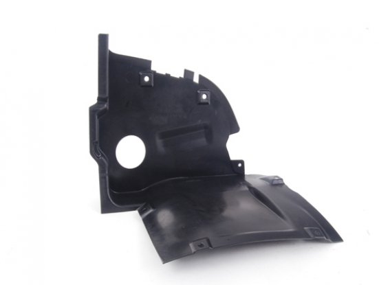 Accéder à la pièce Pare-boue avant droit partie inferieur [Coupé]