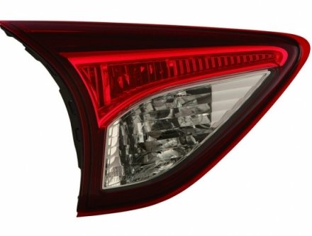 Accéder à la pièce Feu arrière intérieur gauche