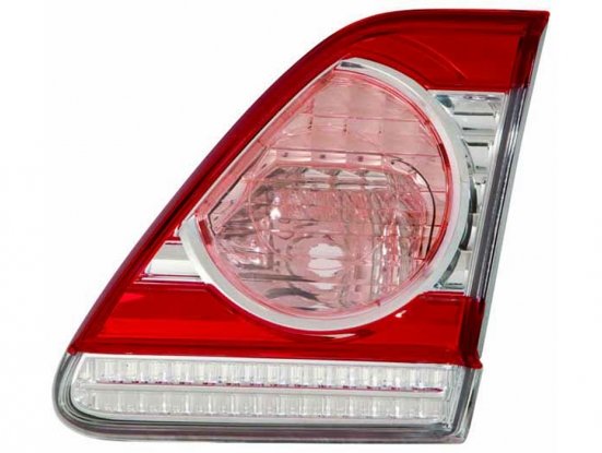 Accéder à la pièce Feu arriére droit intérieur [berline]