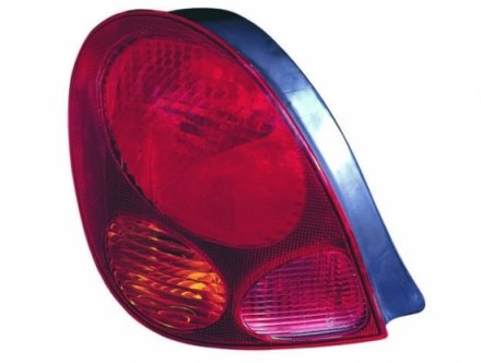 Accéder à la pièce Feu arrière gauche extérieur (avec portelampe)