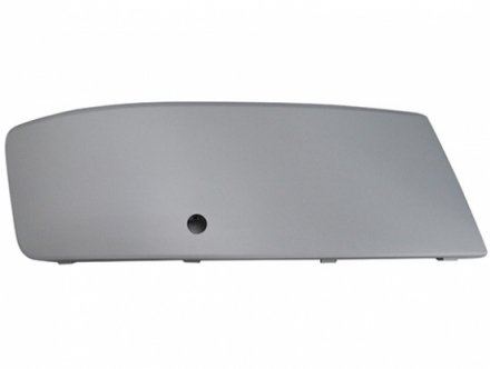 Accéder à la pièce Moulure supérieure appretée du pare-chocs avant droit avec trous pour les capteurs