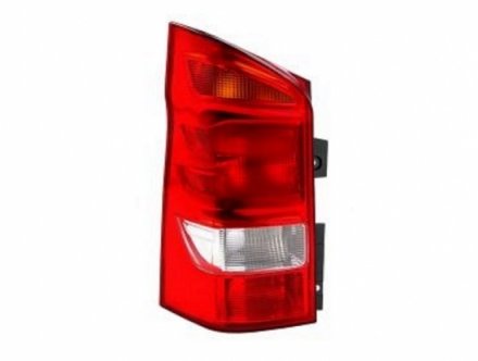 Accéder à la pièce Feu arrière gauche VITO 2ptes