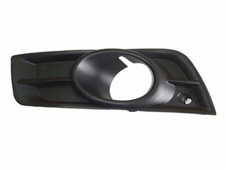 Accéder à la pièce Grille de pare-chocs avant gauche avec trou antibrouillard Accéder à la pièce Grille de pare-chocs avant gauche avec trou antibrouillard