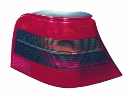 Accéder à la pièce Feu arrière droit rouge-fumé