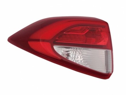 Accéder à la pièce Feu arrière gauche extérieur 