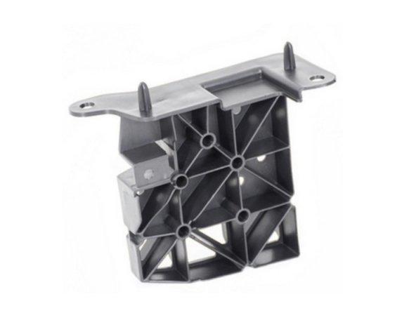 Accéder à la pièce Support de renforcement du pare-chocs avant droit