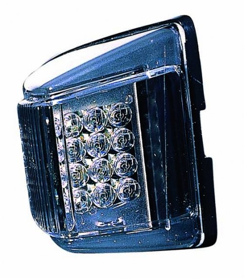 Accéder à la pièce Feu avant droit chromé LED