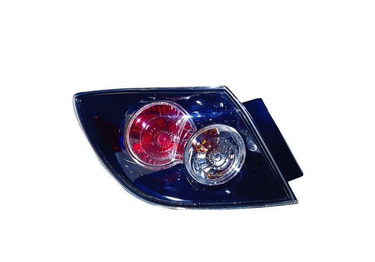 Accéder à la pièce Feu arrière extérieur gauche (5 portes)