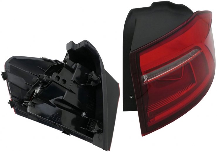 Accéder à la pièce Feu arrière extérieur droit