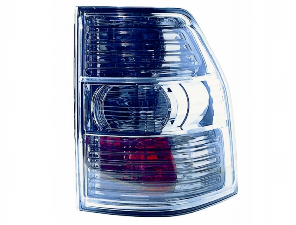 Accéder à la pièce Feu arrière droit (5 portes)